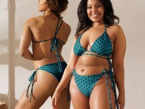 Bikini reciclado con tiras Blue Static azul turquesa y negro de BubbaClothes